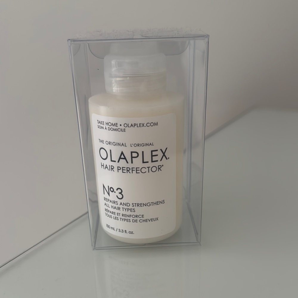 OLAPLEX No.3 Hair Perfector - White